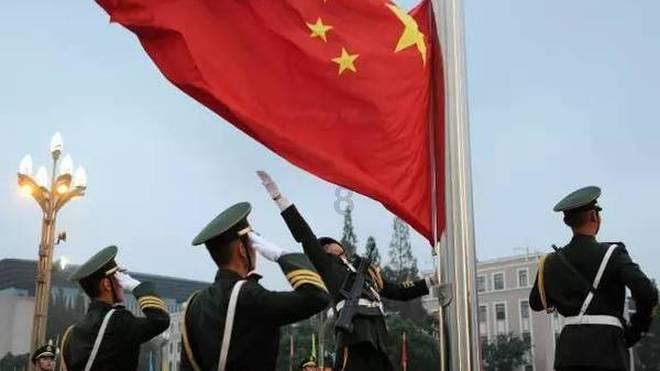 这个寒冬,“姜”温暖送给户外劳动者